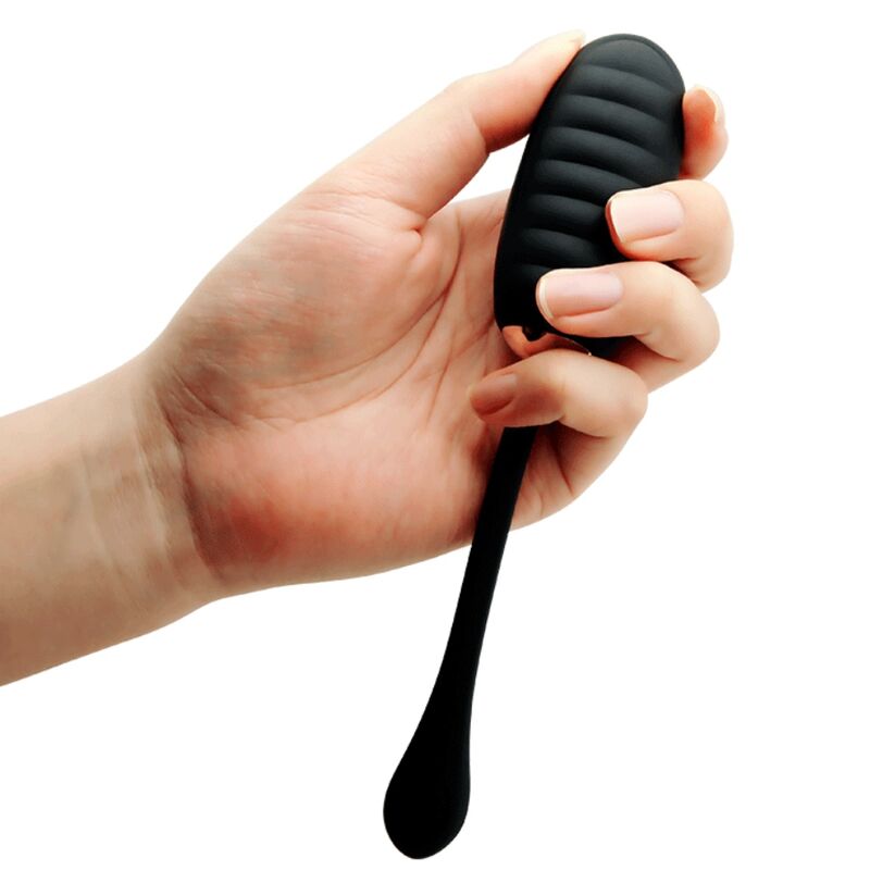 PRETTY LOVE - DOREEN LUXURY RECHARGEABLE VIBRATING EGG BLACK REMOTE CONTROL - NOCTURNA DESIRES