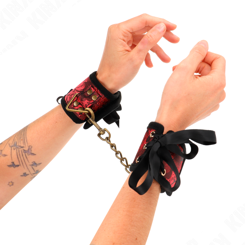 KINK - SCANDAL WRIST RESTRAINTS RED-BLACK LACE DETAILS 24.5 CM X 6.5 CM - NOCTURNA DESIRES