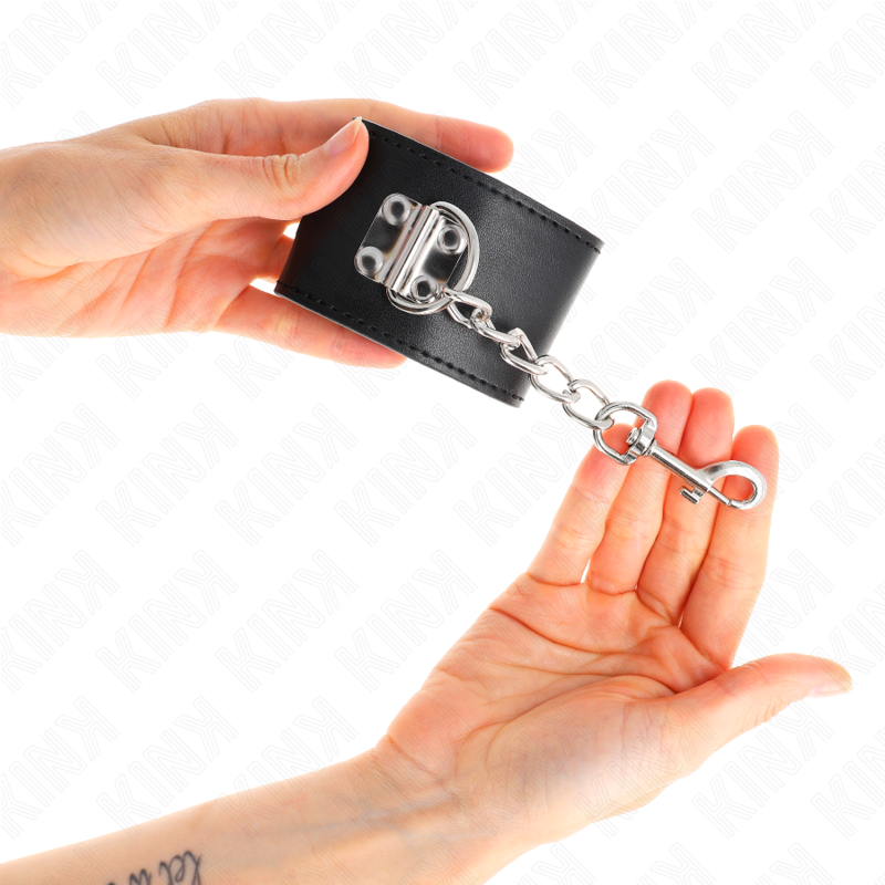 KINK - WRIST RESTRAINTS WITH PADLOCK CLOSURE BLACK ADJUSTABLE 16-23 CM X 5.5 CM - NOCTURNA DESIRES