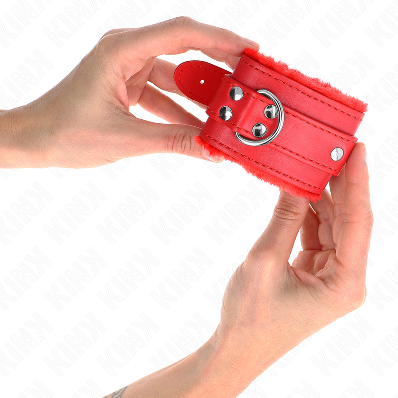 KINK - FUR LINED WRIST RESTRAINTS RED WITH RED BELT ADJUSTABLE 17-29 CM X 6 CM - NOCTURNA DESIRES