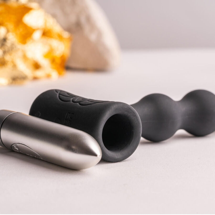ROCKS- OFF - PETITE SENSATIONS PEARLS ANAL PLUG VIBRATOR BLACK - NOCTURNA DESIRES