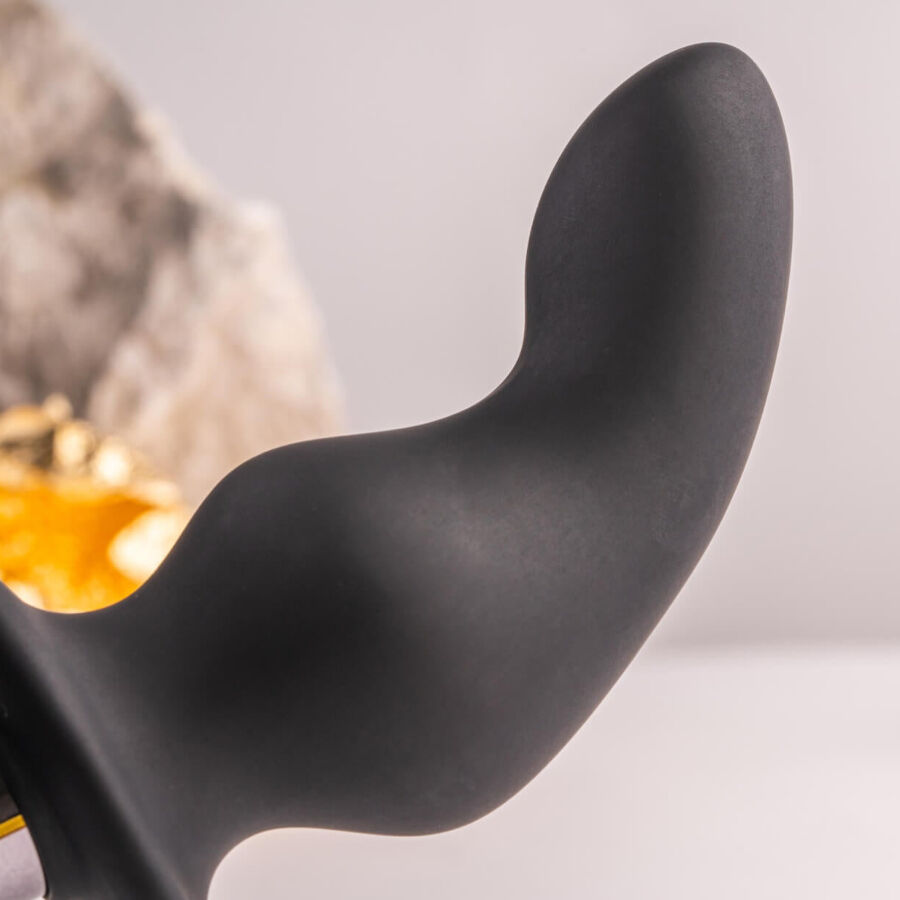 ROCKS-OFF - RO-ZEN RRO ANAL PLUG WITH VIBRATING PENIS RING BLACK - NOCTURNA DESIRES