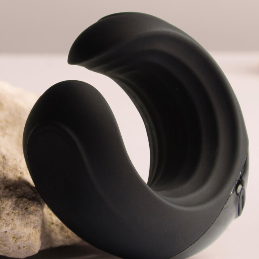 ROCKS- OFF - ECHO BLACK VIBRATOR MASTURBATOR - NOCTURNA DESIRES