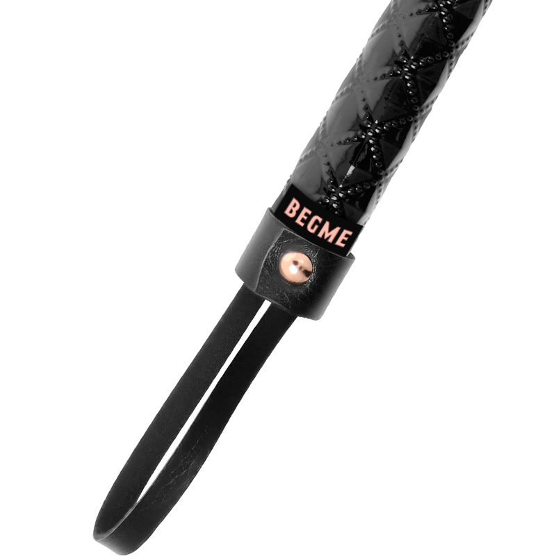 BEGME - BLACK EDITION VEGAN LEATHER FLOGGER - NOCTURNA DESIRES