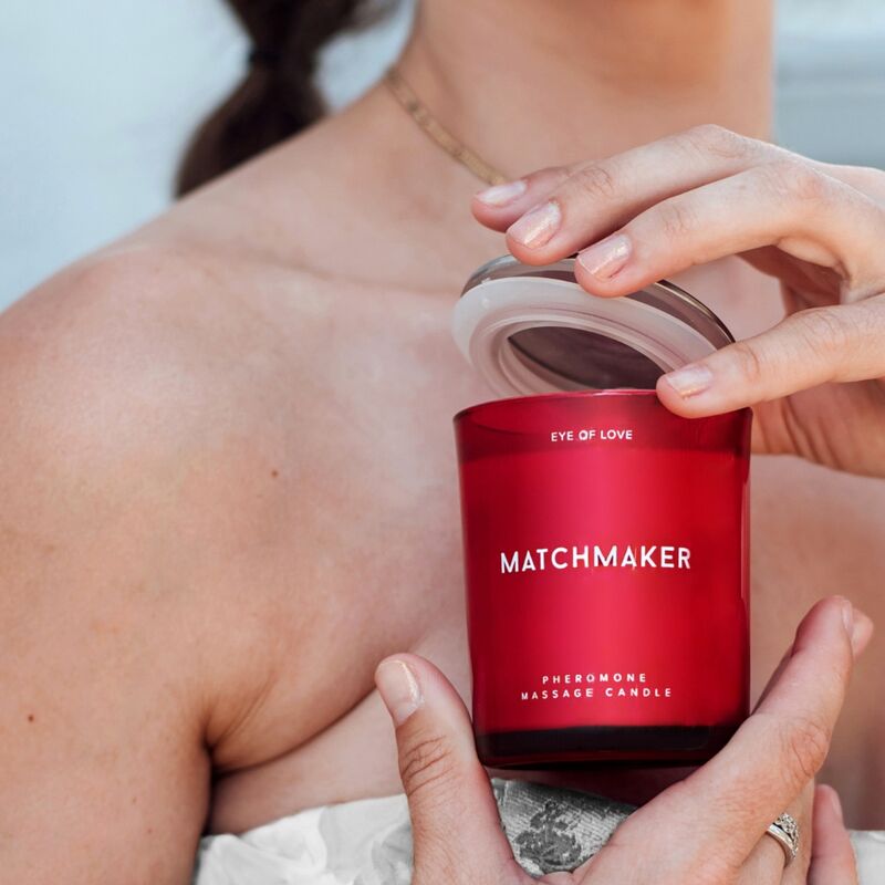 EYE OF LOVE - MATCHMAKER RED DIAMOND MASSAGE CANDLE ATTRACT HIM 150 ML - NOCTURNA DESIRES