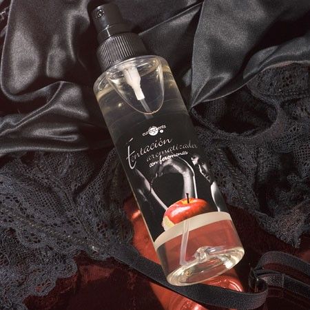 TENTACION - COCONUT MILK ROOM FRESHENER WITH PHEROMONES TENTACION  NOCTURNA DESIRES