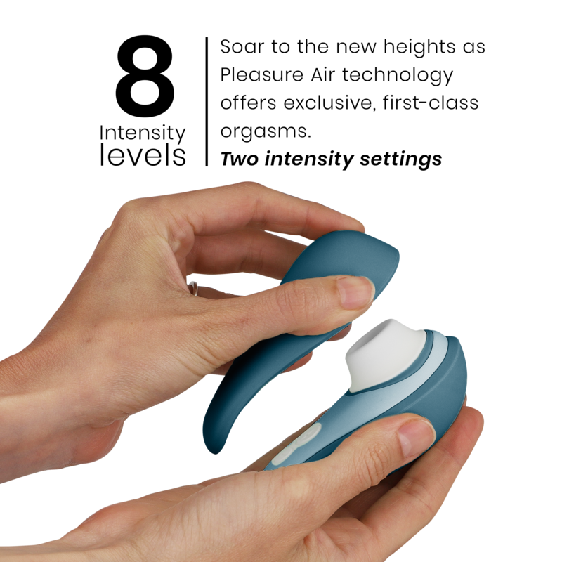 WOMANIZER - LIBERTY 2 CLITORIS STIMULATOR & SUCTION BLUE - NOCTURNA DESIRES