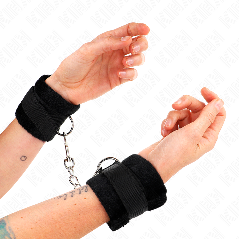 KINK - BEGINNER FUR HAND CUFFS BLACK 30 X 7 CM - NOCTURNA DESIRES