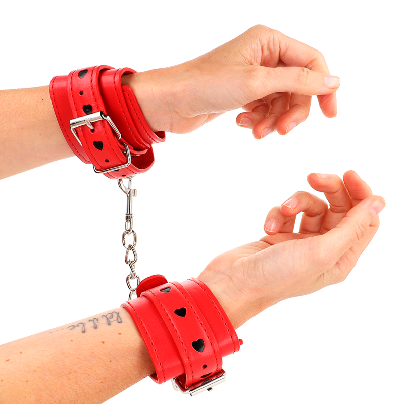 KINK - RED WRIST RESTRAINTS WITH BLACK HEART INLAY ADJUSTABLE 21-28 CM X 5.5 CM - NOCTURNA DESIRES
