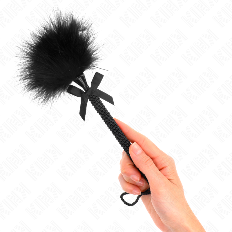 KINK - NYLON ROPE WAND WITH TICKLE FEATHERS AND BLACK BOW 25 CM - NOCTURNA DESIRES