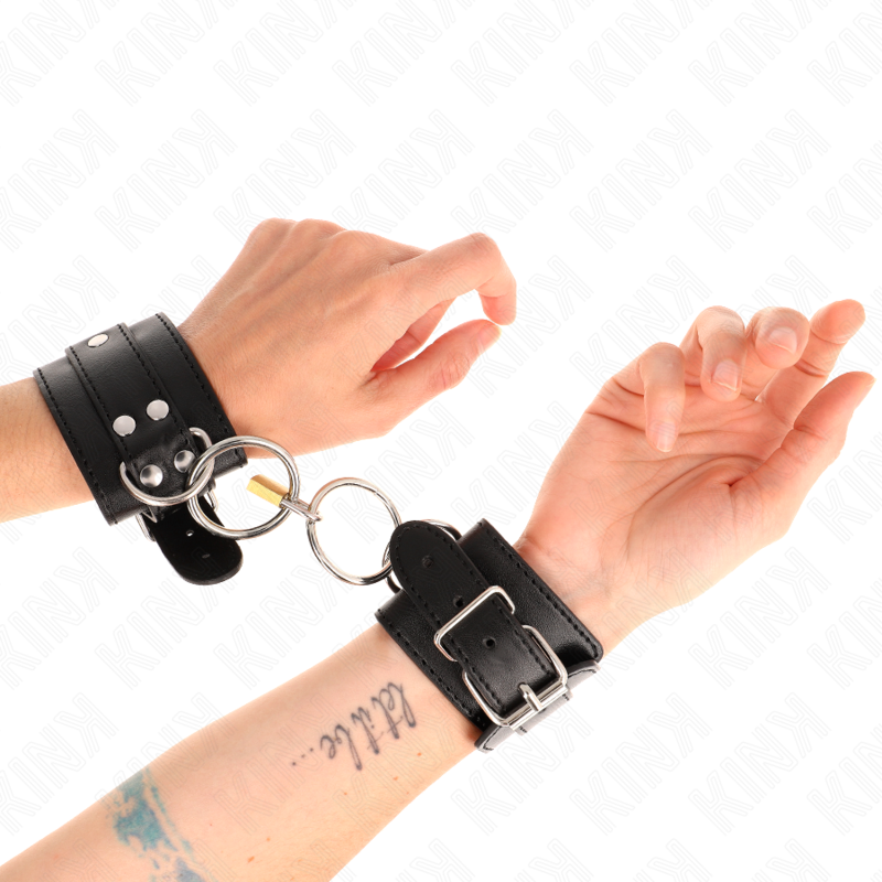 KINK - O-RING LOCKED WRIST RESTRAINTS BLACK ADJUSTABLE 20-28 CM X 5.5 CM - NOCTURNA DESIRES