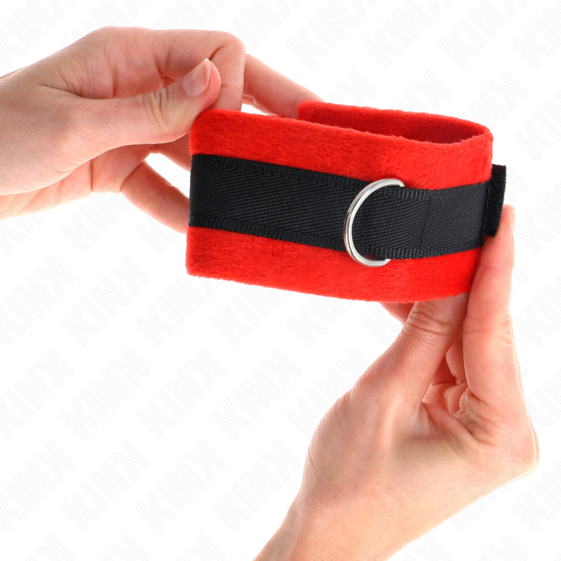 KINK - BEGINNER FUR HAND CUFFS BLACK-RED 30 X 7 CM - NOCTURNA DESIRES