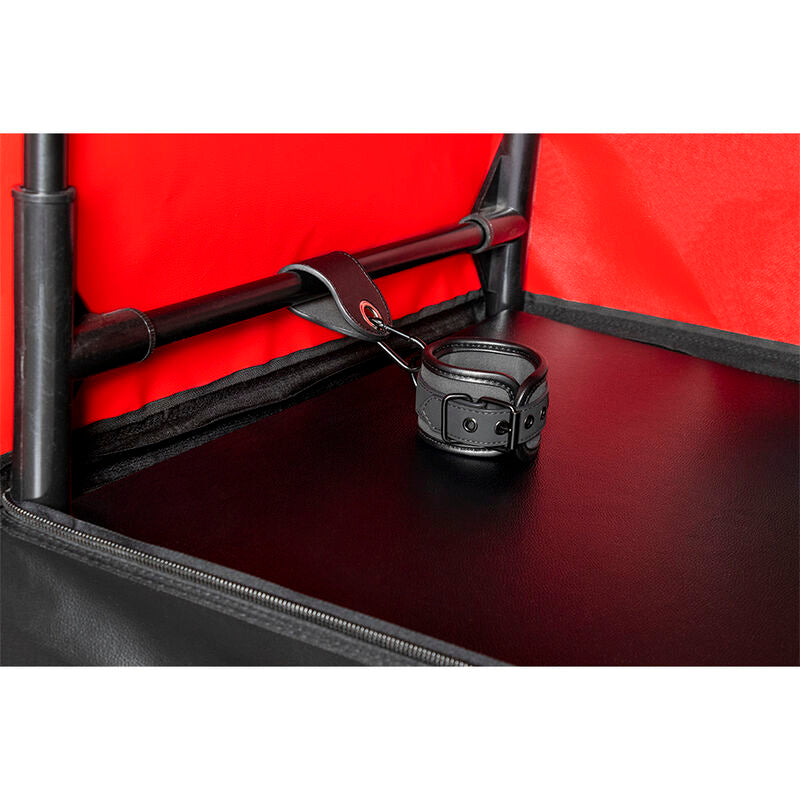 SECRET DOME - KINK CLUB CABINA BUKKAKE BLACK & RED - NOCTURNA DESIRES