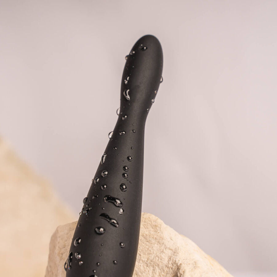 ROCKS- OFF - PETITE SENSATIONS TEAZER ANAL PLUG VIBRATOR BLACK - NOCTURNA DESIRES