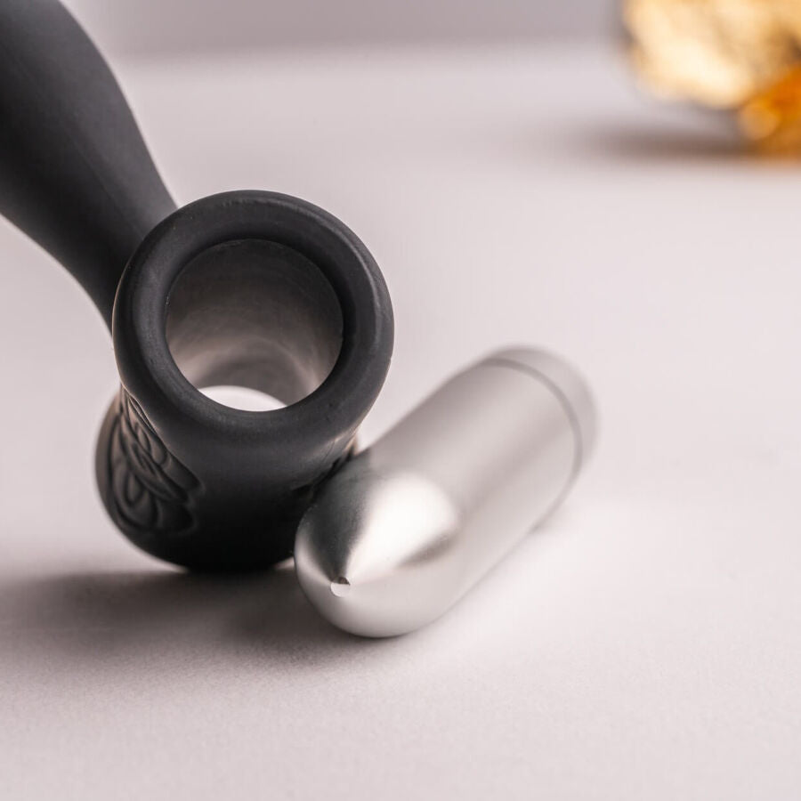 ROCKS- OFF - PETITE SENSATIONS TEAZER ANAL PLUG VIBRATOR BLACK - NOCTURNA DESIRES