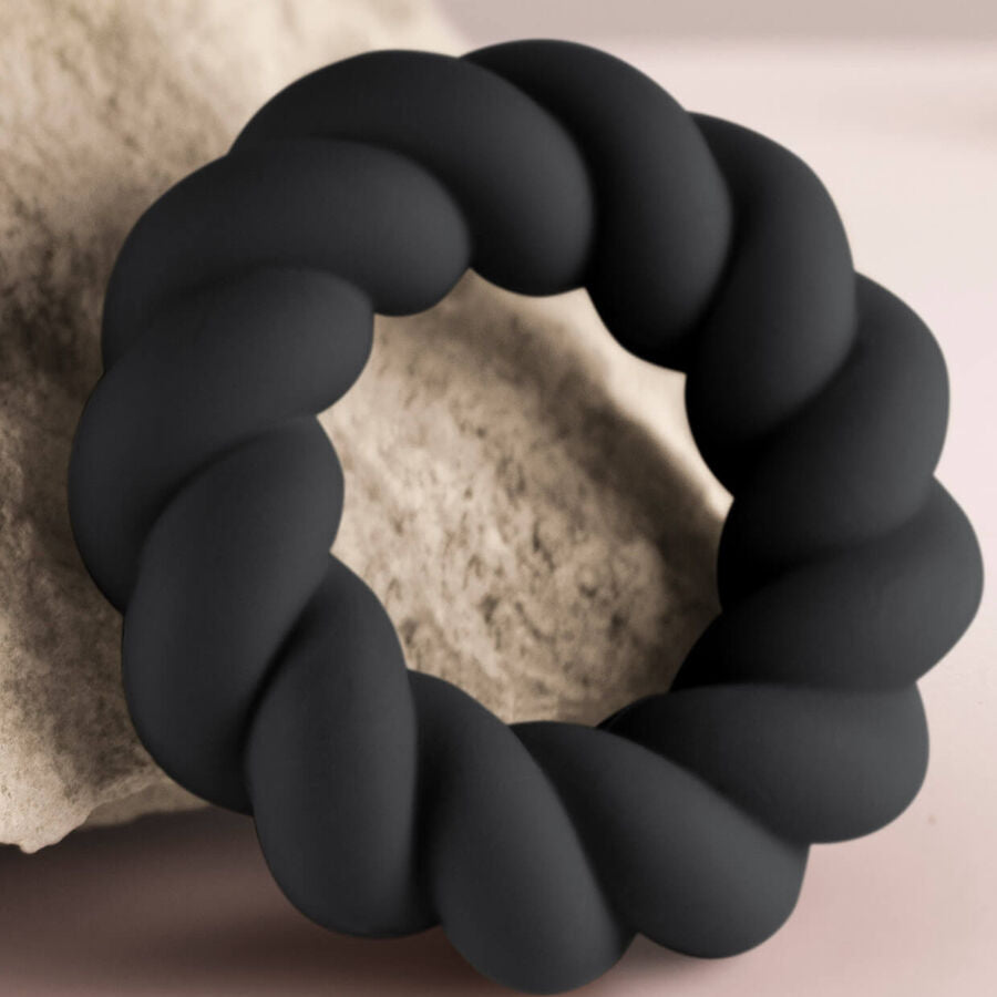 ROCKS-OFF - TWIST BLACK SILICONE MASTURBATOR RING - NOCTURNA DESIRES