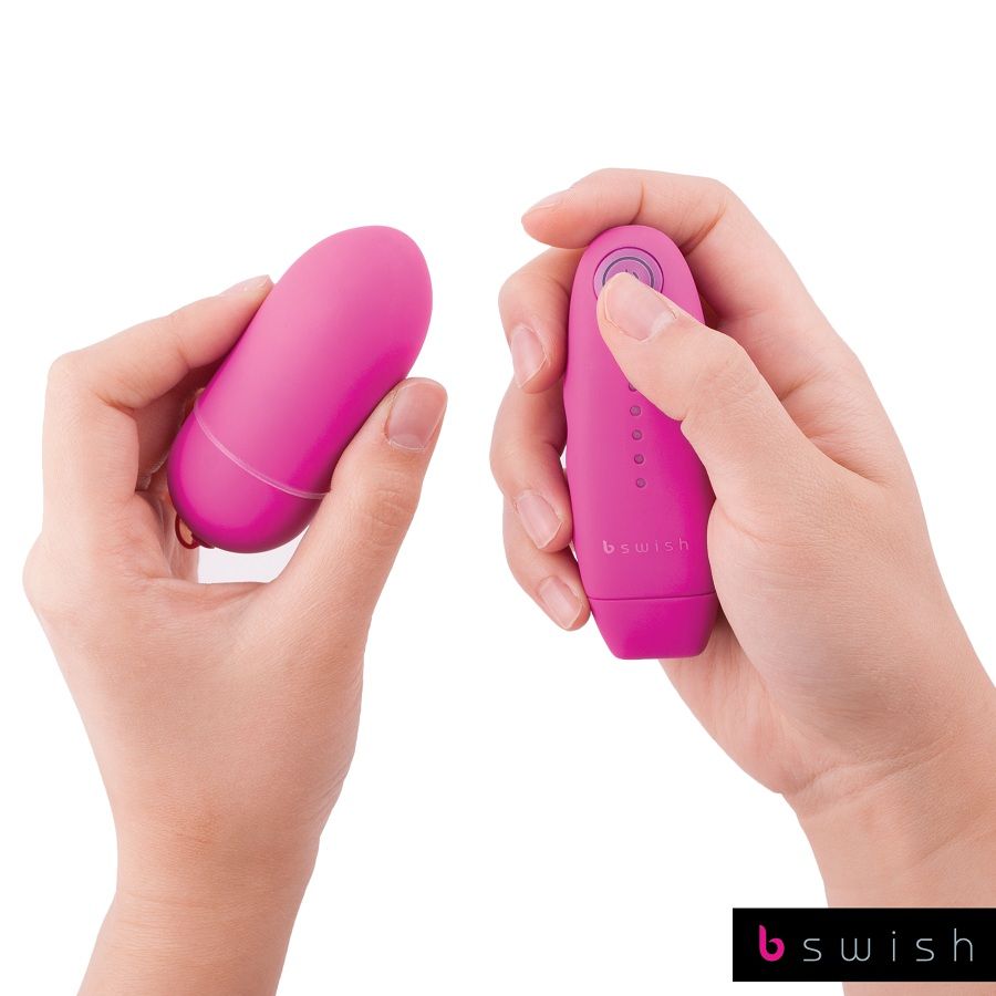 B SWISH - BNAUGHTY UNLEASHED CLASSIC PINK REMOTE CONTROL - NOCTURNA DESIRES