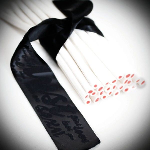 BIJOUX - LES PETITS BONBONS SENSUAL SILKY HANDCUFFS - NOCTURNA DESIRES