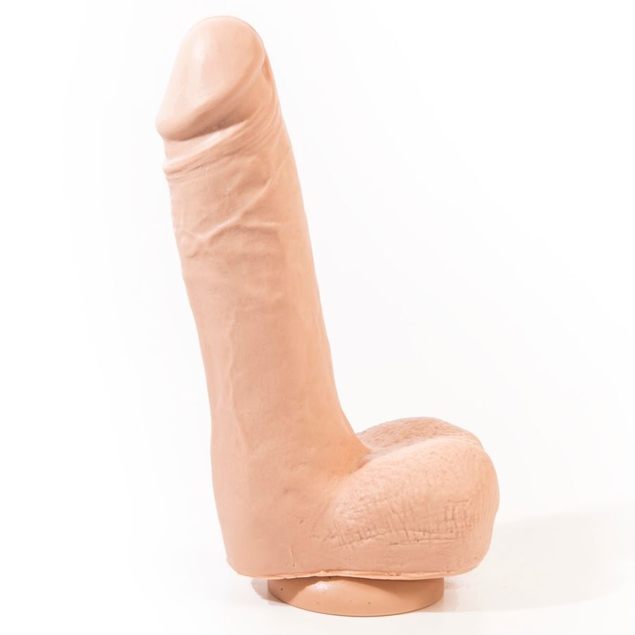 PINK ROOM - ANTON REALISTIC DILDO FLESH 21.5 CM - NOCTURNA DESIRES
