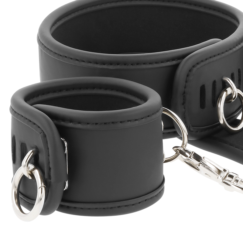 FETISH SUBMISSIVE - VEGAN LEATHER NECKLACE AND HANDCUFFS WITH NOPRENE LINING FETISH SUBMISSIVE BONDAGE  NOCTURNA DESIRES
