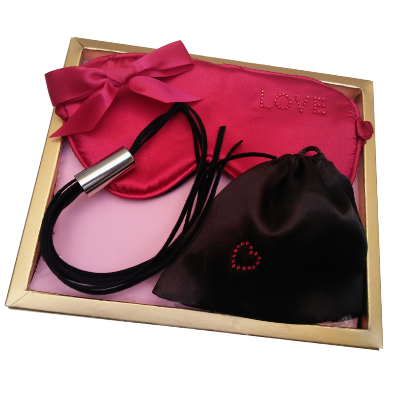 INEDIT - DOMINATRIX WHIP KIT INEDIT  NOCTURNA DESIRES